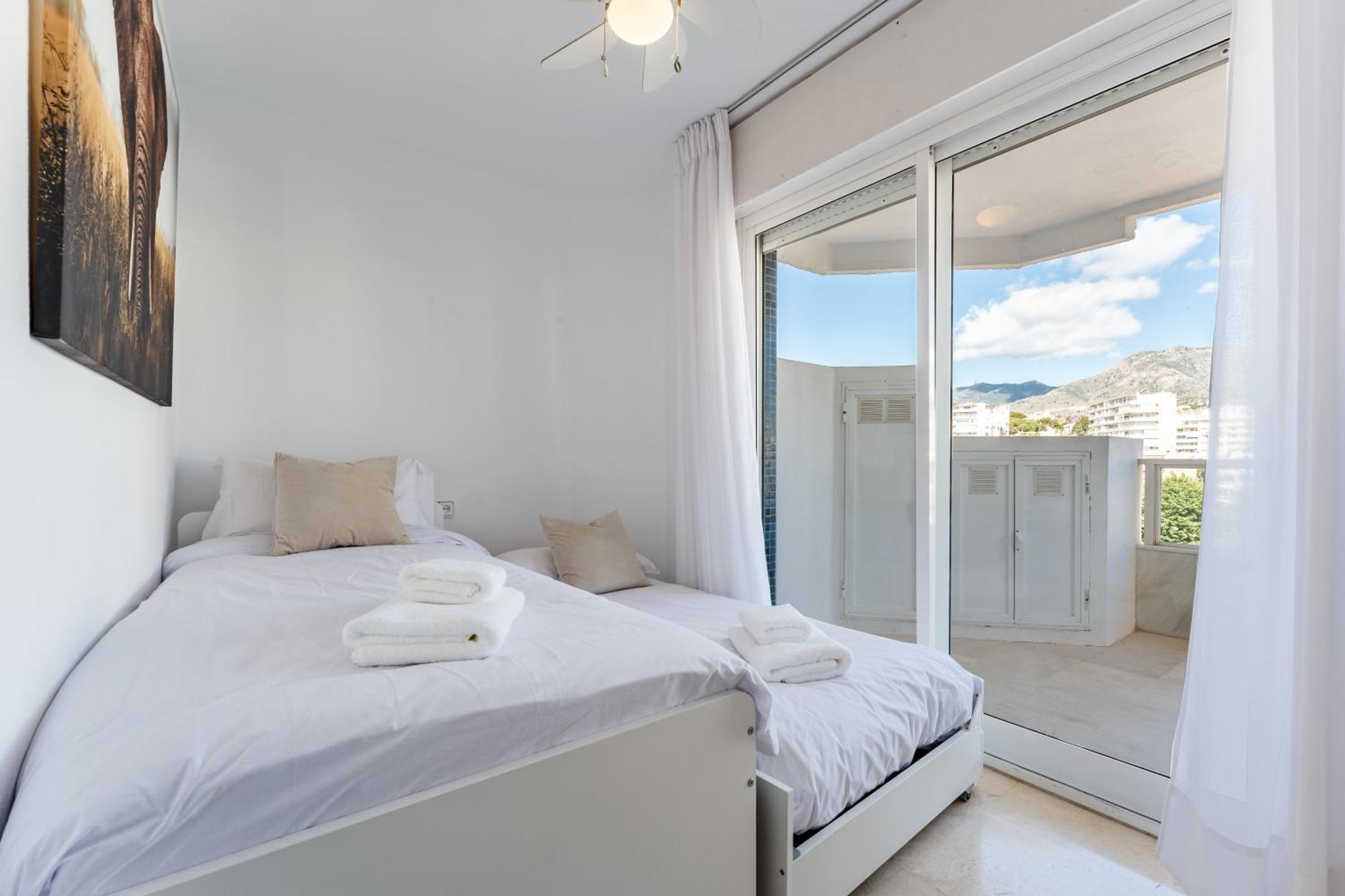 Apartamento Tropico Carihuela View & Parking Torremolinos Exterior foto