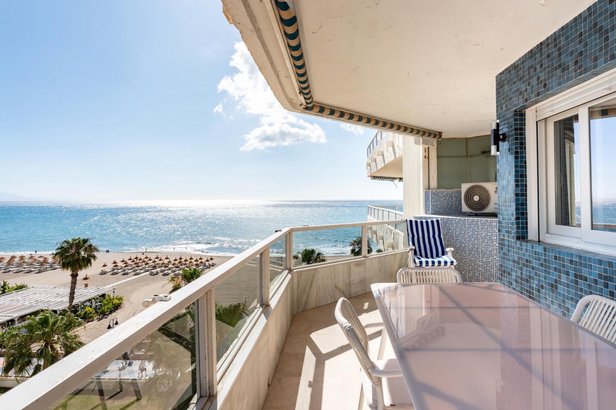 Apartamento Tropico Carihuela View & Parking Torremolinos Exterior foto